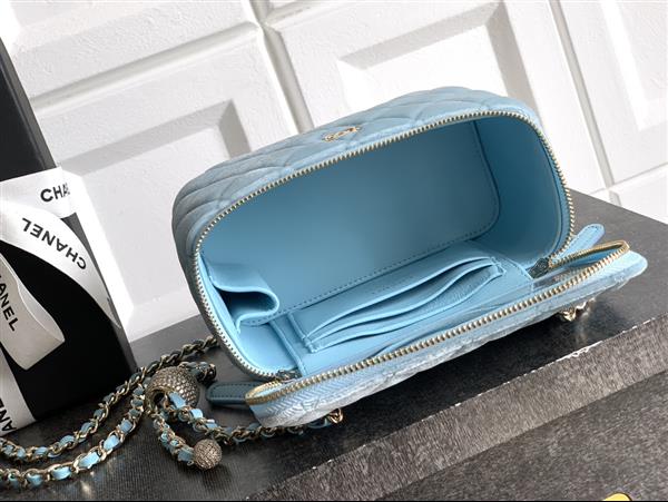 2026127215530138 600